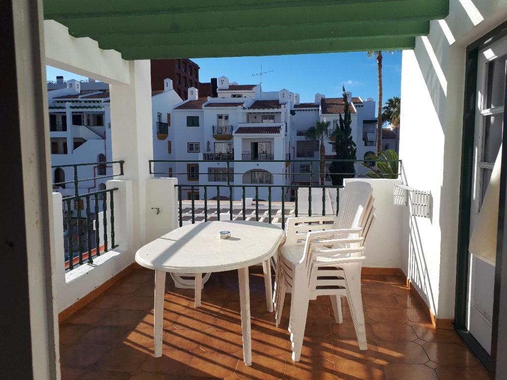 Apartamento Pueblo Torviscas Costa Adeje  Exterior foto